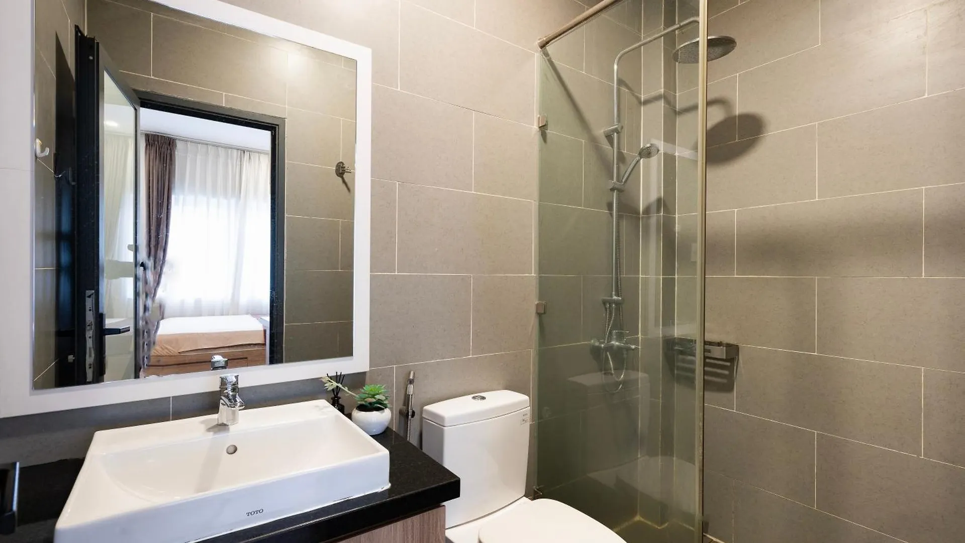 Apartment Hidden Homestay Buivien Vietnam