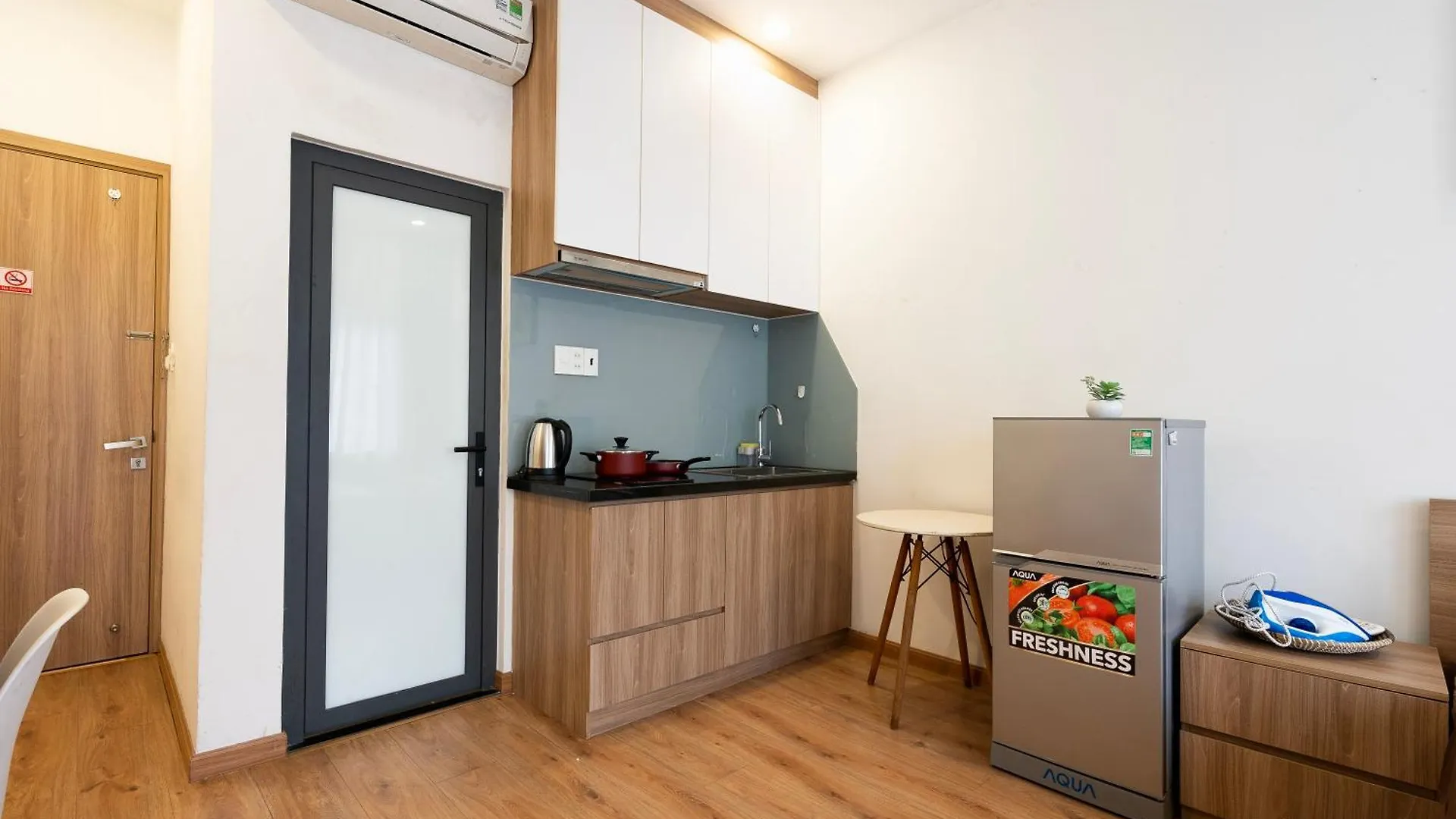 Hidden Homestay Buivien 0*, Ho Chi Minh City Vietnam