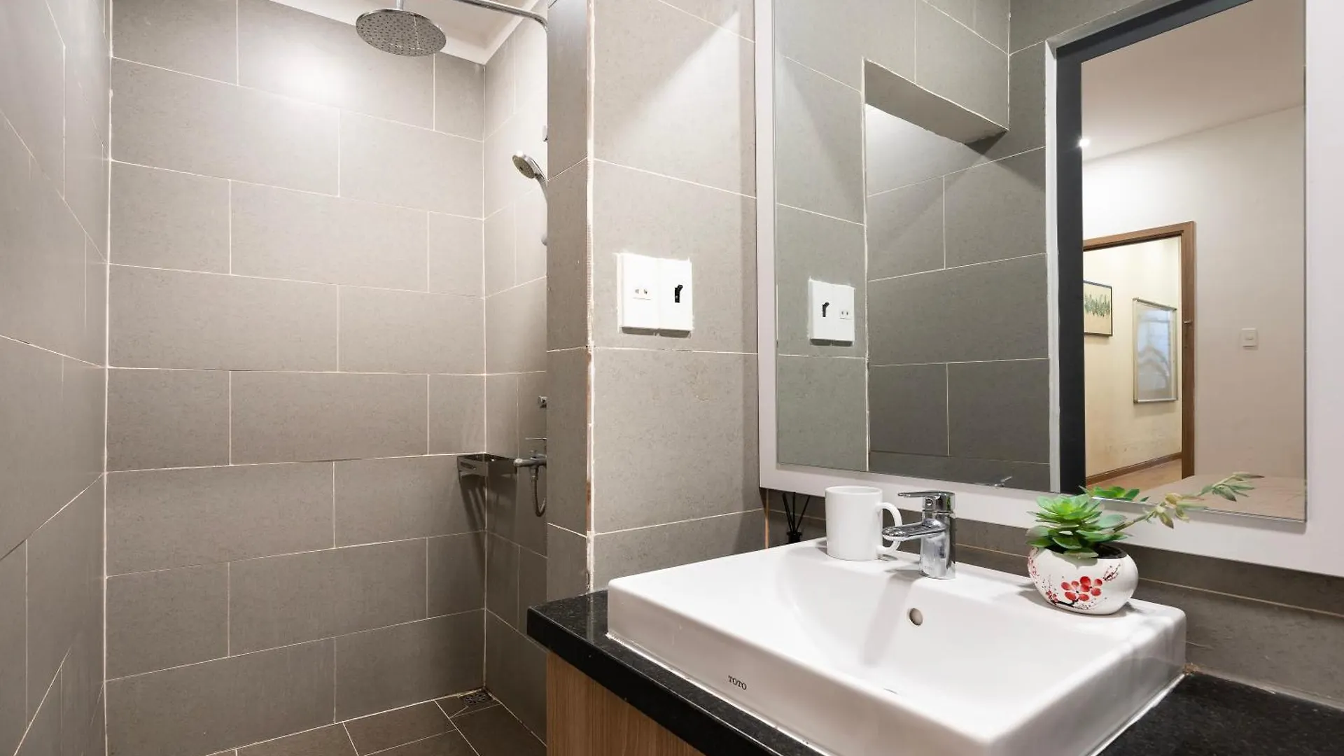 Apartment Hidden Homestay Buivien