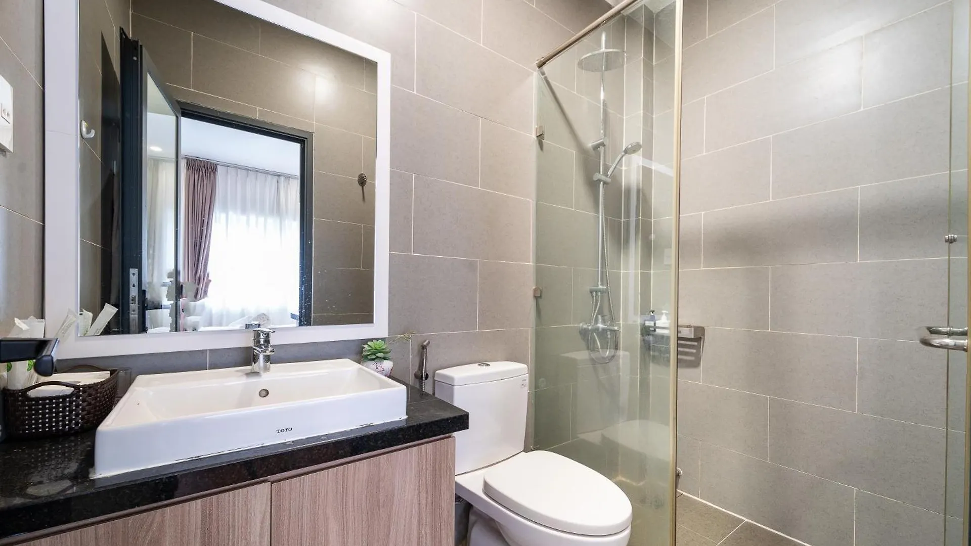 Apartment Hidden Homestay Buivien Vietnam